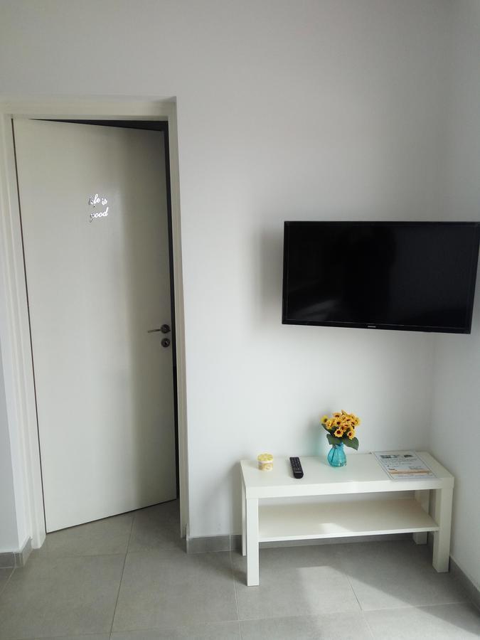איה נאפה Elenapa Holiday Apartments מראה חיצוני תמונה